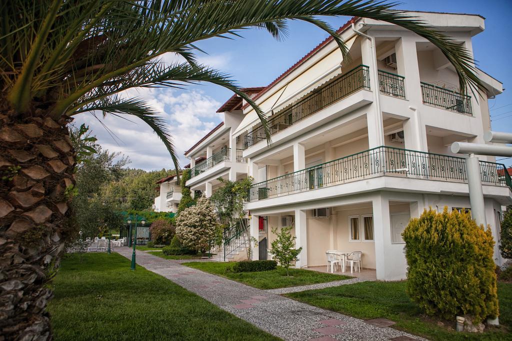 Aristides Hotel Fourka Exterior photo